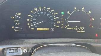 2000 Lexus LX 470 – miniatura 26