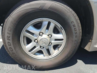 2000 Lexus LX 470 – miniatura 22