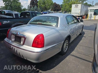 2000 Lincoln Town Car Signature – miniatura 3