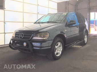 2000 Mercedes-Benz ML 320