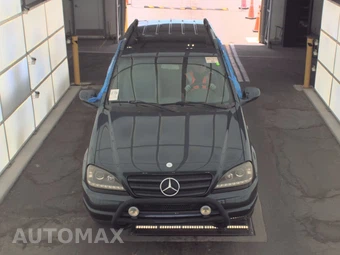 2000 Mercedes-Benz ML 320 - miniatura 2