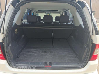 2000 Mercedes-Benz ML 320 - miniatura 11