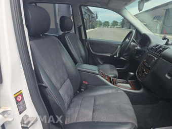2000 Mercedes-Benz ML 320 - miniatura 15