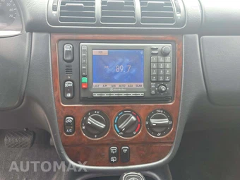 2000 Mercedes-Benz ML 320 - miniatura 7