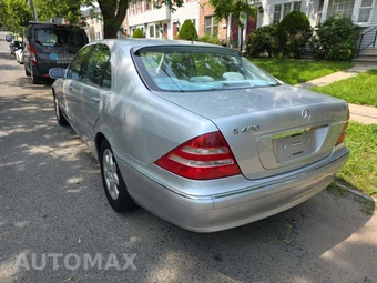 2000 Mercedes-Benz S 430 - miniatura 2