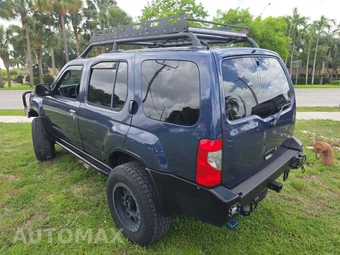 2000 Nissan Xterra SE - miniatura 2