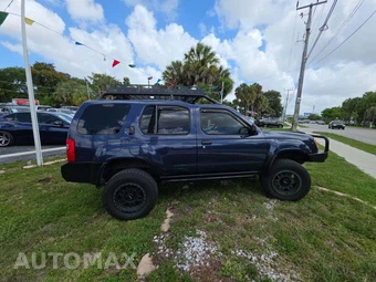 2000 Nissan Xterra SE - miniatura 4
