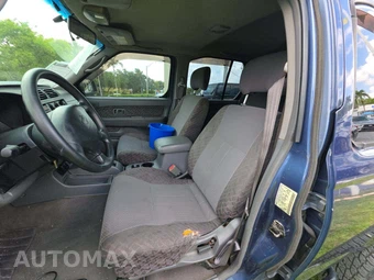 2000 Nissan Xterra SE - miniatura 6