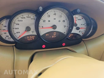 2000 Porsche 911 Carrera 4 Coupe – miniatura 12