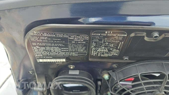 2000 Porsche 911 Carrera 4 Coupe – miniatura 17