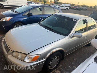 2000 Toyota Camry - miniatura 2