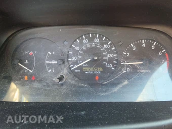 2000 Toyota Camry CE – miniatura 12