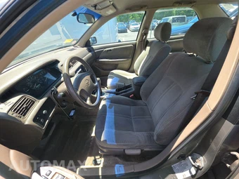 2000 Toyota Camry CE – miniatura 7