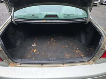 2000 Toyota Camry LE – miniatura 14