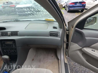 2000 Toyota Camry LE – miniatura 19