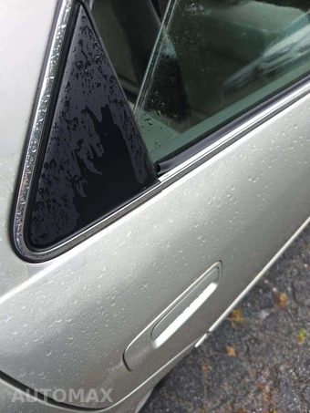 2000 Toyota Camry LE – miniatura 27