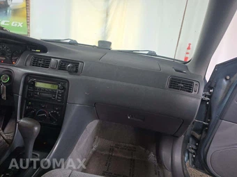 2000 Toyota Camry LE – miniatura 16