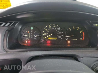 2000 Toyota Camry LE – miniatura 6
