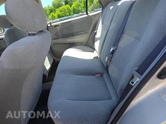 2000 Toyota Corolla CE – miniatura 16