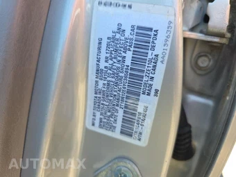 2000 Toyota Corolla CE – miniatura 17