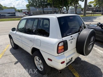 2000 Toyota RAV4 - miniatura 6