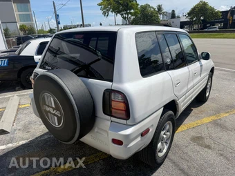 2000 Toyota RAV4 - miniatura 9