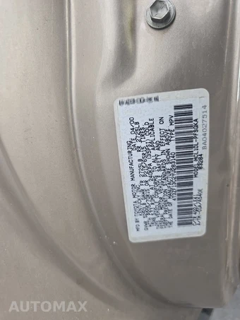 2000 Toyota Sienna LE 114.2" WB - miniatura 15