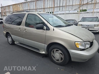 2000 Toyota Sienna LE 114.2" WB - miniatura 3