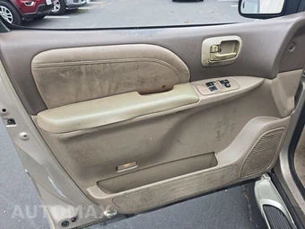 2000 Toyota Sienna LE 114.2" WB - miniatura 9
