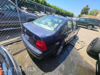 2000 Volkswagen Jetta GLS - miniatura 3