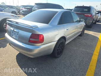 2001 Audi S4 Sedan - miniatura 4