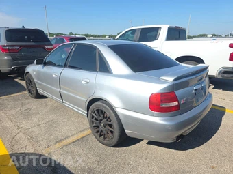 2001 Audi S4 Sedan - miniatura 6