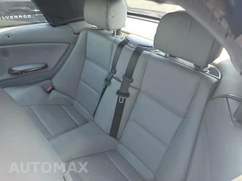 2001 BMW 3 Series Convertible 330Ci – miniatura 10