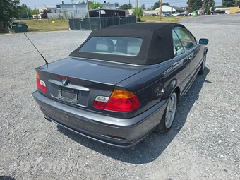 2001 BMW 3 Series Convertible 330Ci – miniatura 4