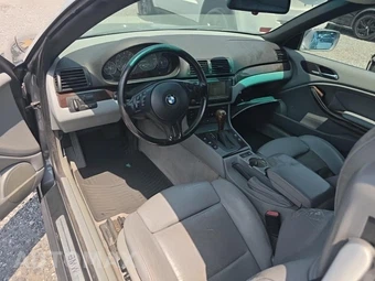 2001 BMW 3 Series Convertible 330Ci – miniatura 8