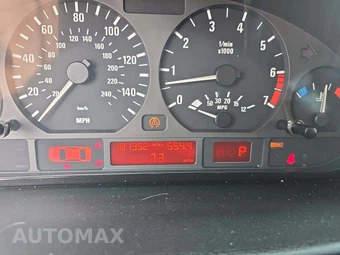 2001 BMW 3 Series Sedan 325xi – miniatura 9