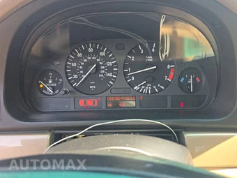 2001 BMW 5 Series Sedan 525i - miniatura 12