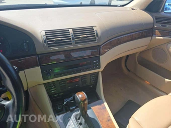 2001 BMW 5 Series Sedan 540i - miniatura 7