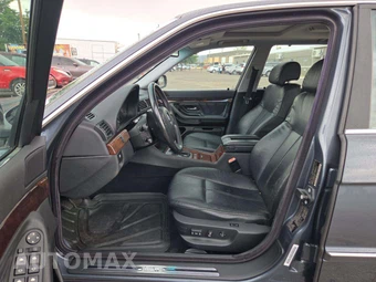 2001 BMW 7 Series Sedan 740iL - miniatura 3