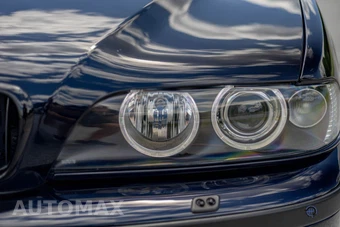 2001 BMW M5 Sedan - miniatura 24