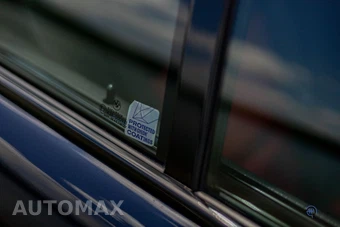 2001 BMW M5 Sedan - miniatura 35