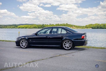 2001 BMW M5 Sedan - miniatura 7