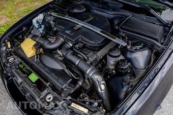 2001 BMW M5 Sedan - miniatura 94