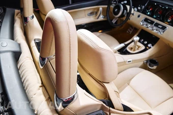 2001 BMW Z8 Roadster - miniatura 22