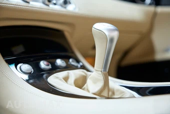 2001 BMW Z8 Roadster - miniatura 26