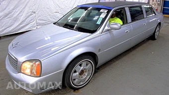 2001 Cadillac DeVille Professional Coachbuilder Limousine Pkg - samochód z USA z aukcji Manheim, oferta Kup Teraz w AUTOMAX