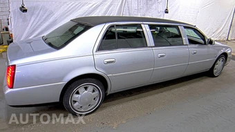 2001 Cadillac DeVille Professional Coachbuilder Limousine Pkg - miniatura 4