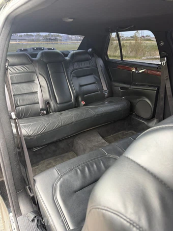 2001 Cadillac DeVille Professional Coachbuilder Limousine Pkg - miniatura 23