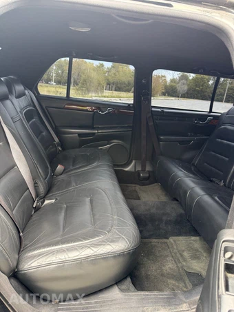 2001 Cadillac DeVille Professional Coachbuilder Limousine Pkg - miniatura 26
