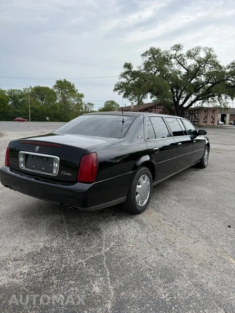 2001 Cadillac DeVille Professional Coachbuilder Limousine Pkg - miniatura 7